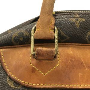 Louis Vuitton Deauville handbag